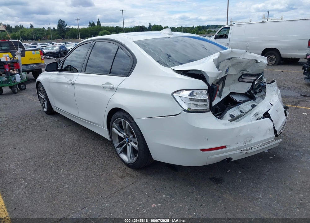 2014 BMW 3 SERIES VIN: WBA3D3C58EK154975