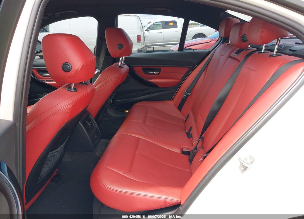 2014 BMW 3 SERIES VIN: WBA3D3C58EK154975