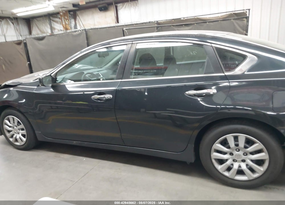 2016 NISSAN ALTIMA VIN: 1N4AL3AP8GC242946