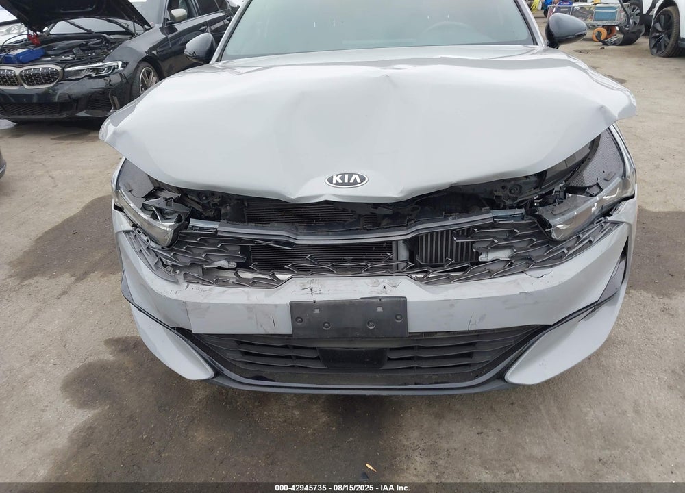 2021 KIA K5 VIN: 5XXG64J26MG060972