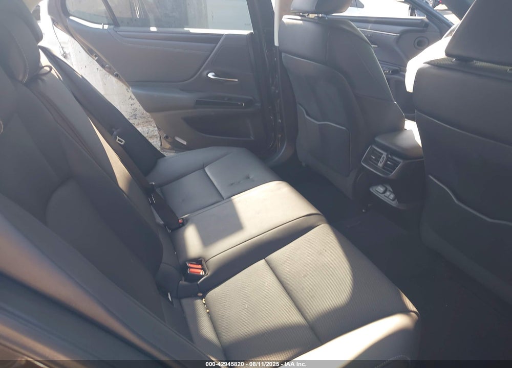 2022 LEXUS ES VIN: 58ADZ1B10NU120002