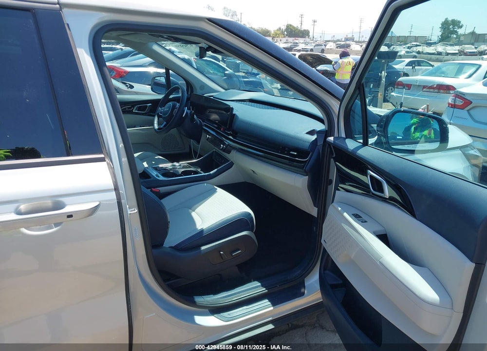 2025 KIA CARNIVAL MPV HYBRID SX PRESTIGE VIN: KNDNE5KA6S6033773