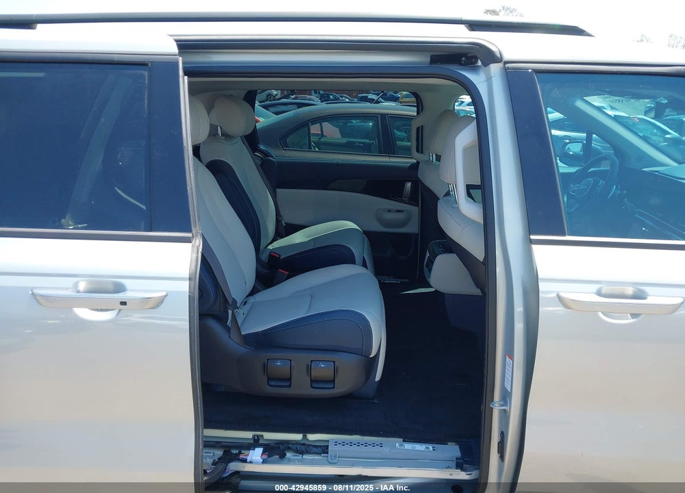 2025 KIA CARNIVAL MPV HYBRID SX PRESTIGE VIN: KNDNE5KA6S6033773