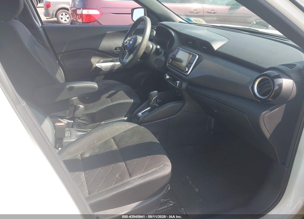 2019 NISSAN KICKS VIN: 3N1CP5CU6KL550168