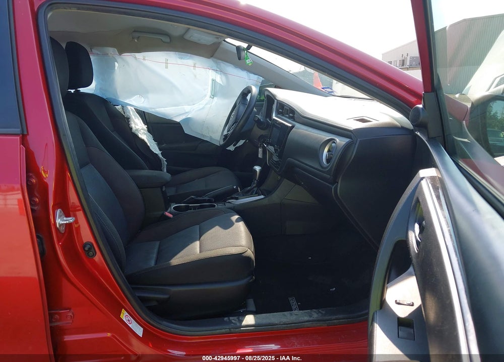 2019 TOYOTA COROLLA LE VIN: 5YFBURHE9KP893473