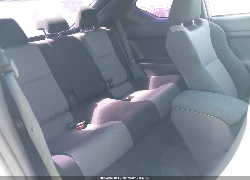 2015 SCION TC VIN: JTKJF5C75FJ002203