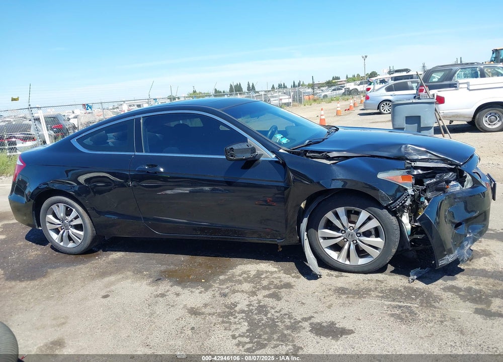 2009 HONDA ACCORD 2.4 EX VIN: 1HGCS12769A017692