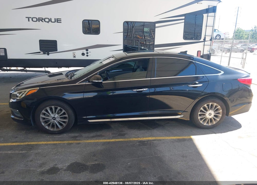 2015 HYUNDAI SONATA VIN: 5NPE34AFXFH225349