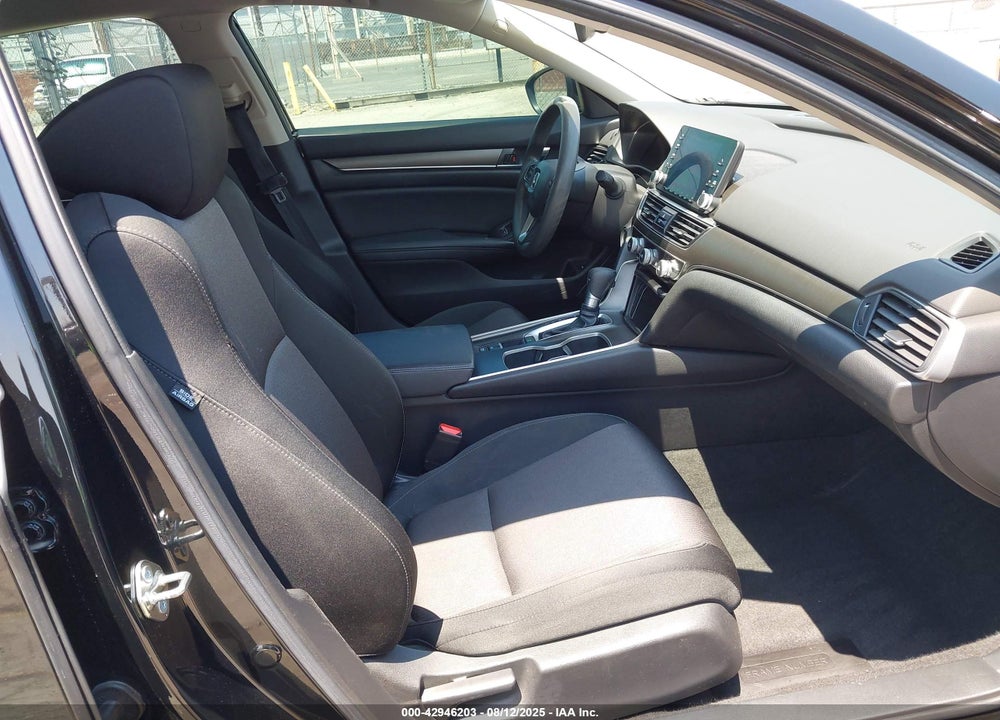 2020 HONDA ACCORD VIN: 1HGCV1F17LA080532
