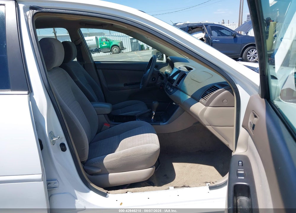 2006 TOYOTA CAMRY LE VIN: 4T1BE32K96U670959