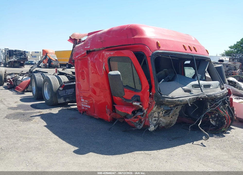 2014 FREIGHTLINER CASCADIA 125 VIN: 1FUJGLD59ELFM2352