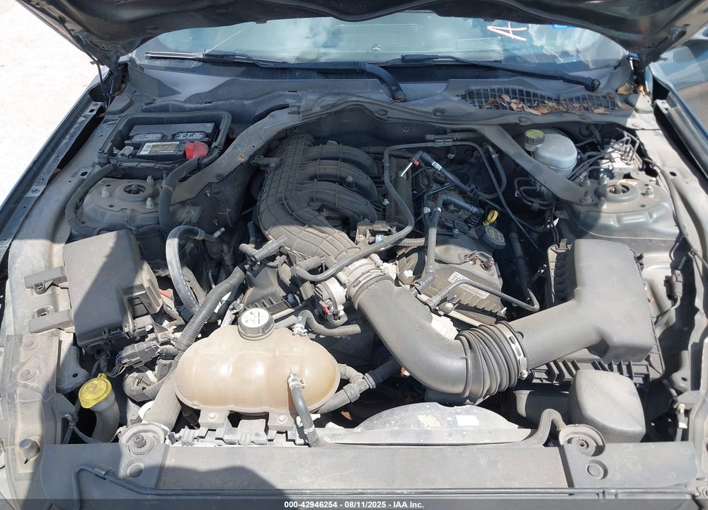 2015 FORD MUSTANG VIN: 1FATP8EM1F5371530