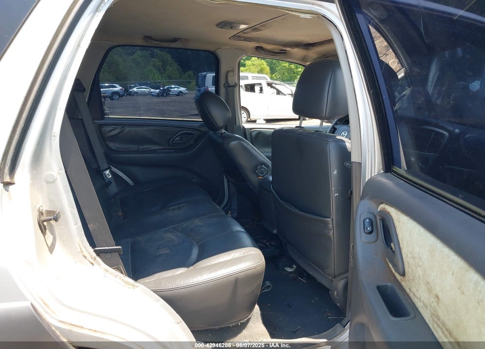2004 MAZDA TRIBUTE ES V6 VIN: 4F2CZ06174KM01834