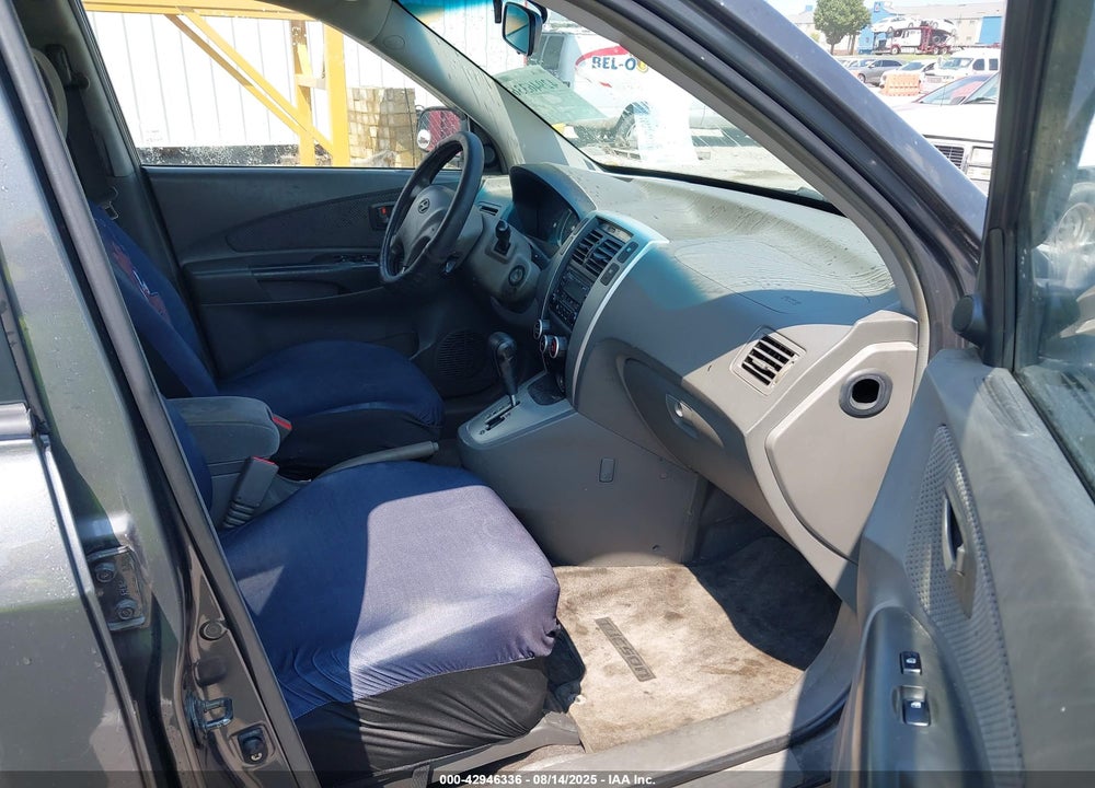 2007 HYUNDAI TUCSON VIN: KM8JN72D97U670997