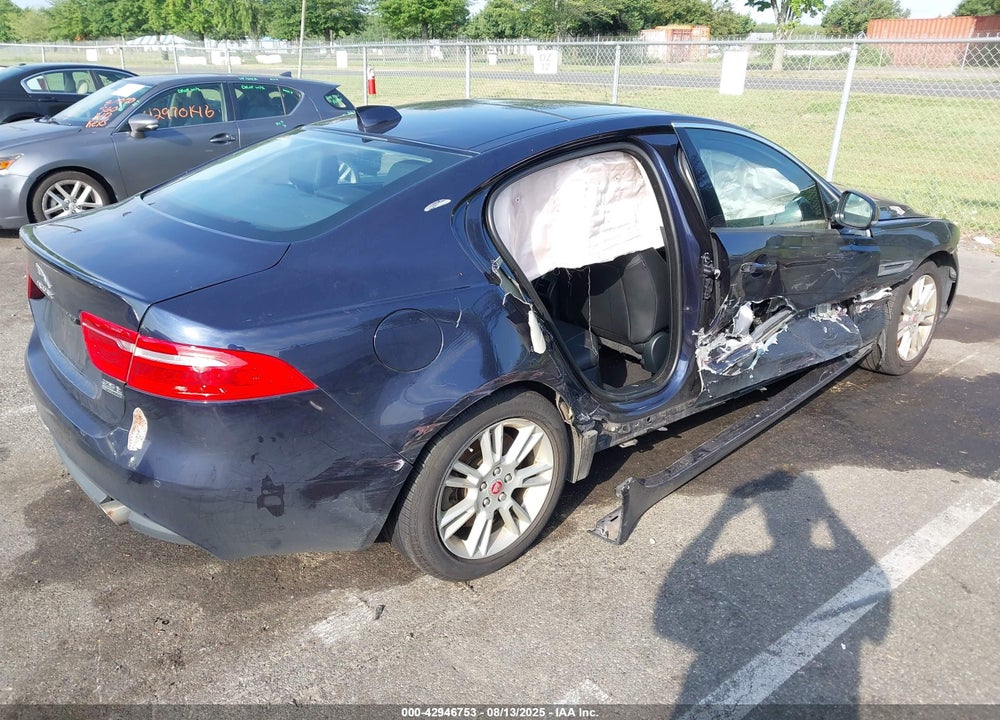 2018 JAGUAR XE 25T PREMIUM VIN: SAJAJ4FX7JCP20474