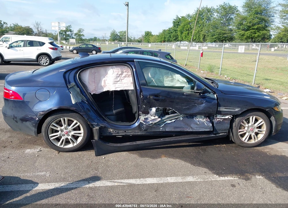 2018 JAGUAR XE 25T PREMIUM VIN: SAJAJ4FX7JCP20474