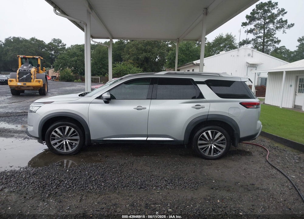 2022 NISSAN PATHFINDER PLATINUM 2WD VIN: 5N1DR3DH1NC258103
