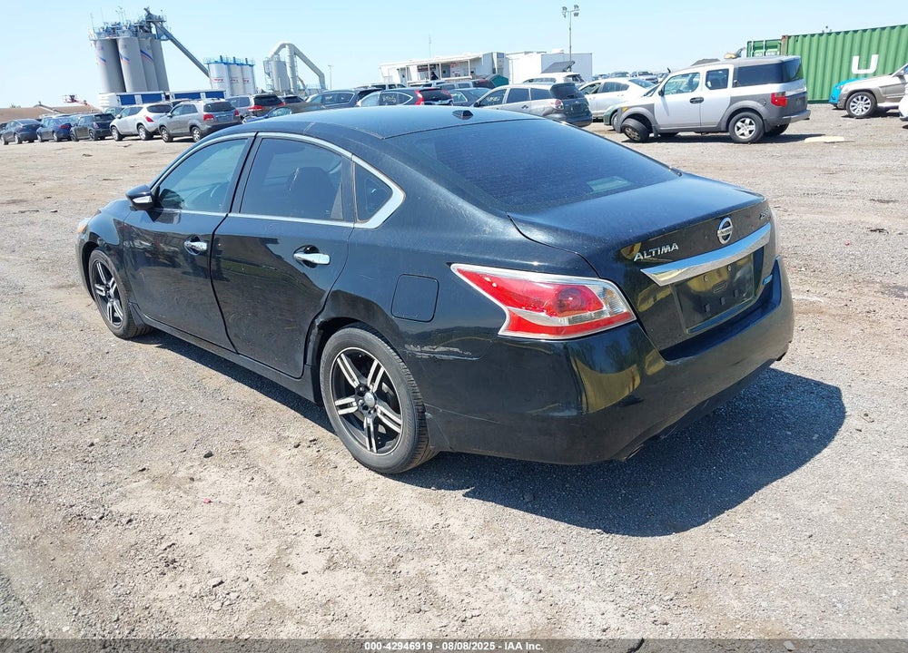 2013 NISSAN ALTIMA VIN: 1N4AL3AP8DN477167