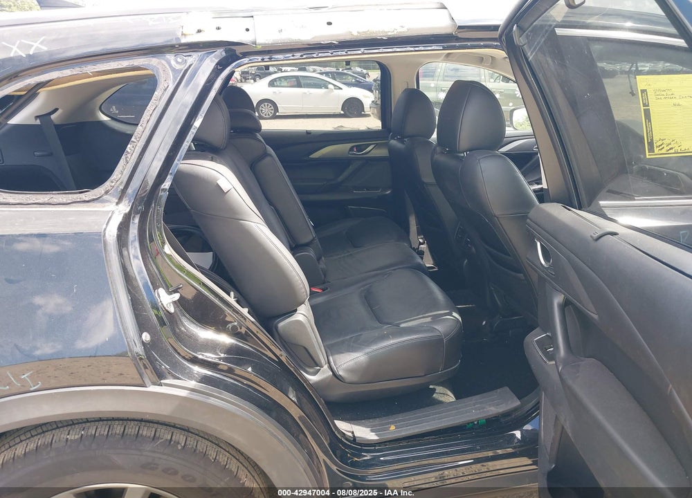 2018 MAZDA CX-9 VIN: JM3TCBCY7J0236302