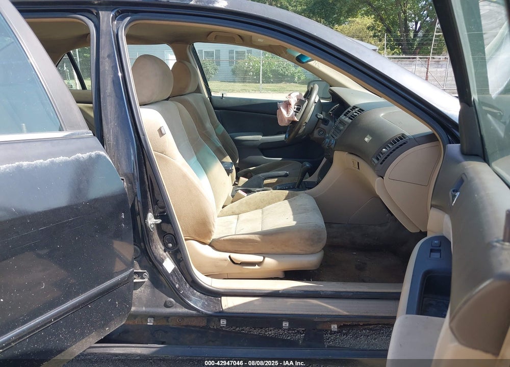 2005 HONDA ACCORD 2.4 LX VIN: 1HGCM56485A119524