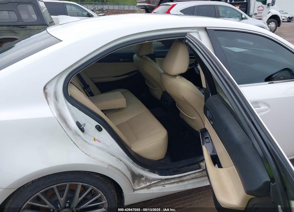2014 LEXUS IS 250 VIN: JTHCF1D29E5003095