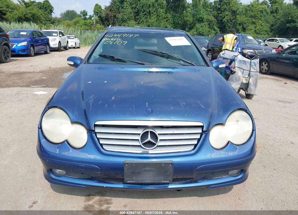 2002 MERCEDES-BENZ C 230 VIN: WDBRN47J42A241800
