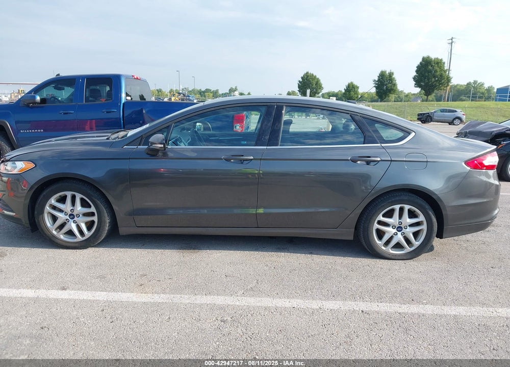 2016 FORD FUSION VIN: 1FA6P0H77G5117696
