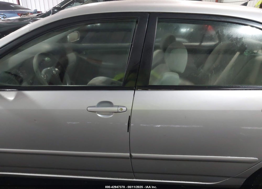 2008 TOYOTA COROLLA LE VIN: 2T1BR32E98C903693