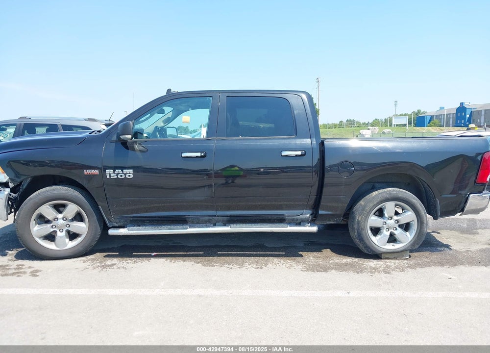 2017 RAM 1500 VIN: 3C6RR7LTXHG777991