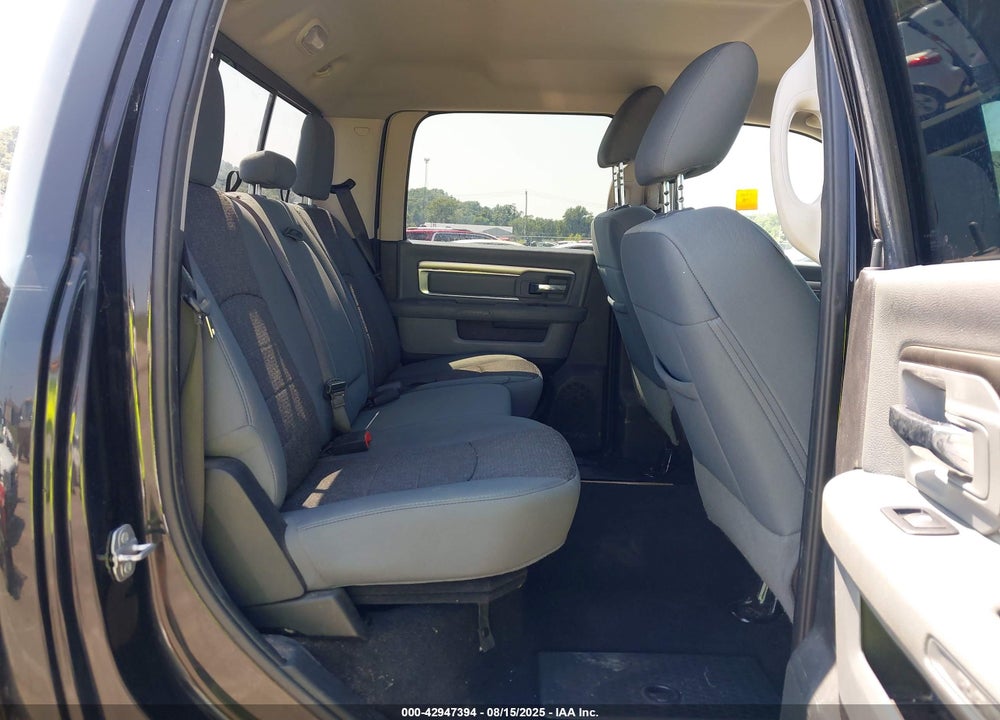 2017 RAM 1500 VIN: 3C6RR7LTXHG777991