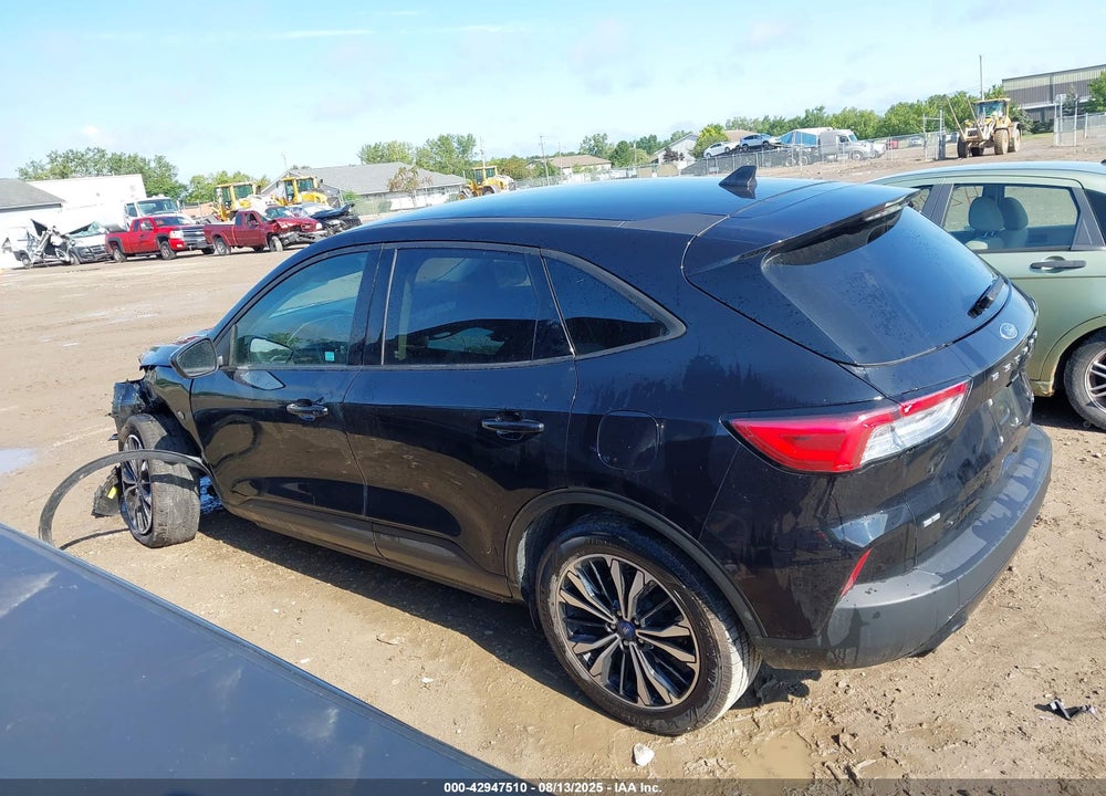 2022 FORD ESCAPE VIN: 1FMCU9G66NUA82540
