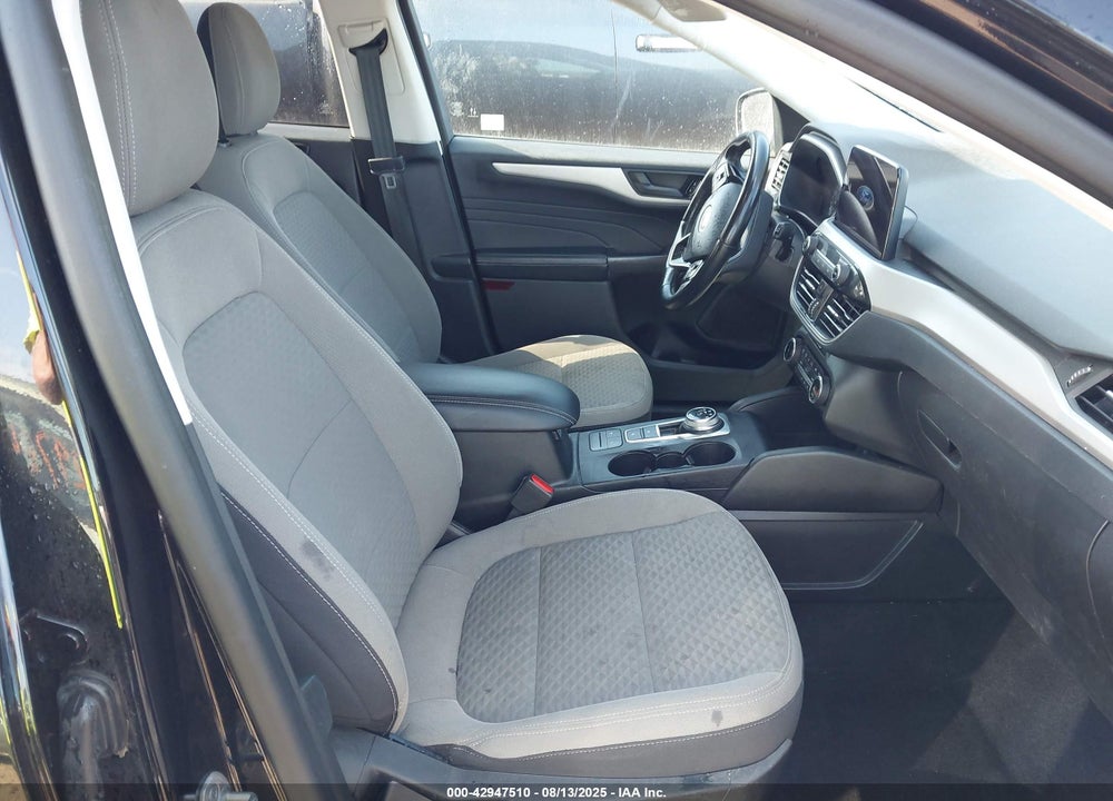 2022 FORD ESCAPE VIN: 1FMCU9G66NUA82540