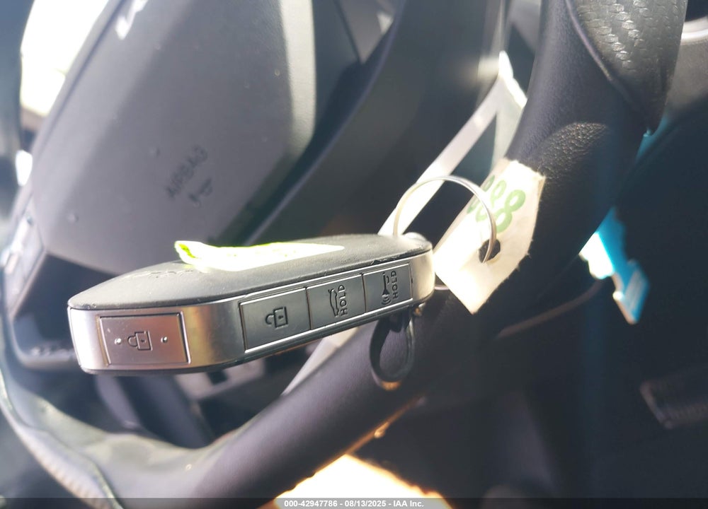 2025 KIA K4 VIN: 3KPFT4DE2SE156999
