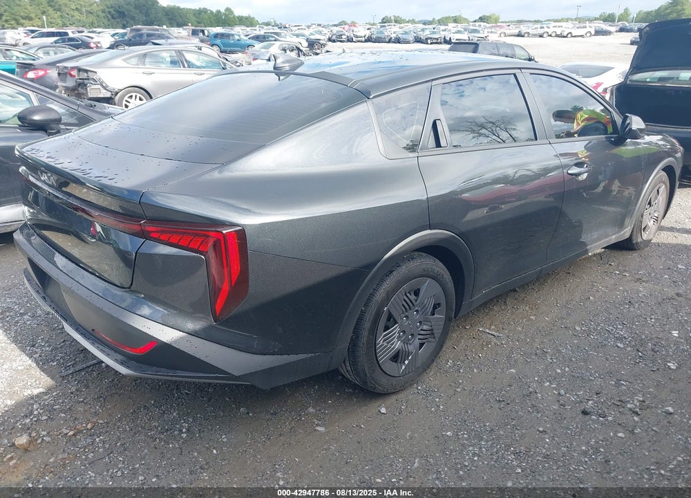 2025 KIA K4 VIN: 3KPFT4DE2SE156999