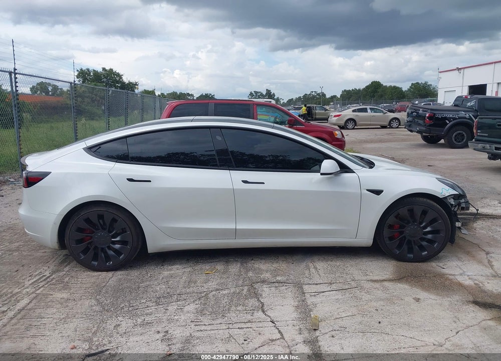 2022 TESLA MODEL 3 VIN: 5YJ3E1EC4NF105673