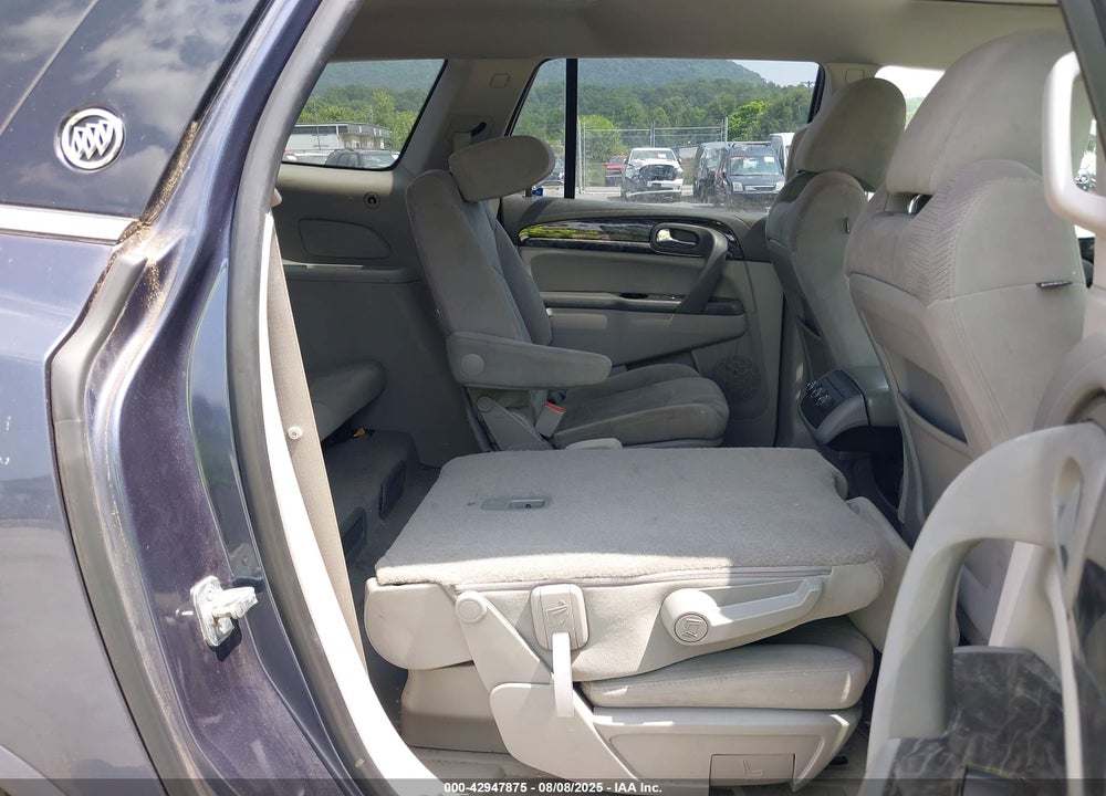 2013 BUICK ENCLAVE VIN: 5GAKVBKD5DJ243021