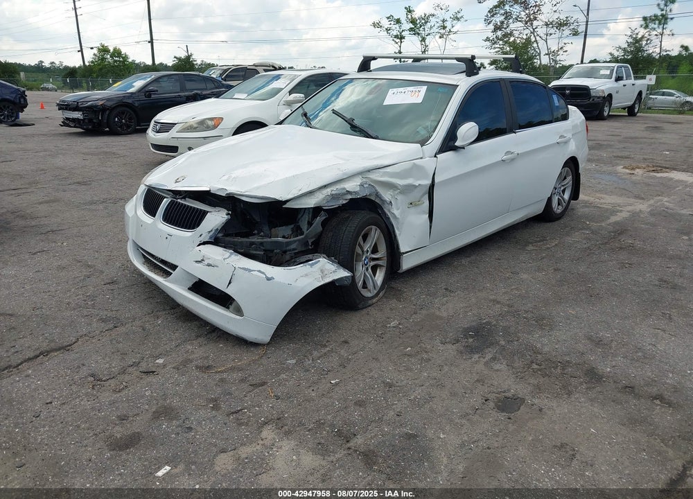 2008 BMW 328I VIN: WBAVA37558NL52752