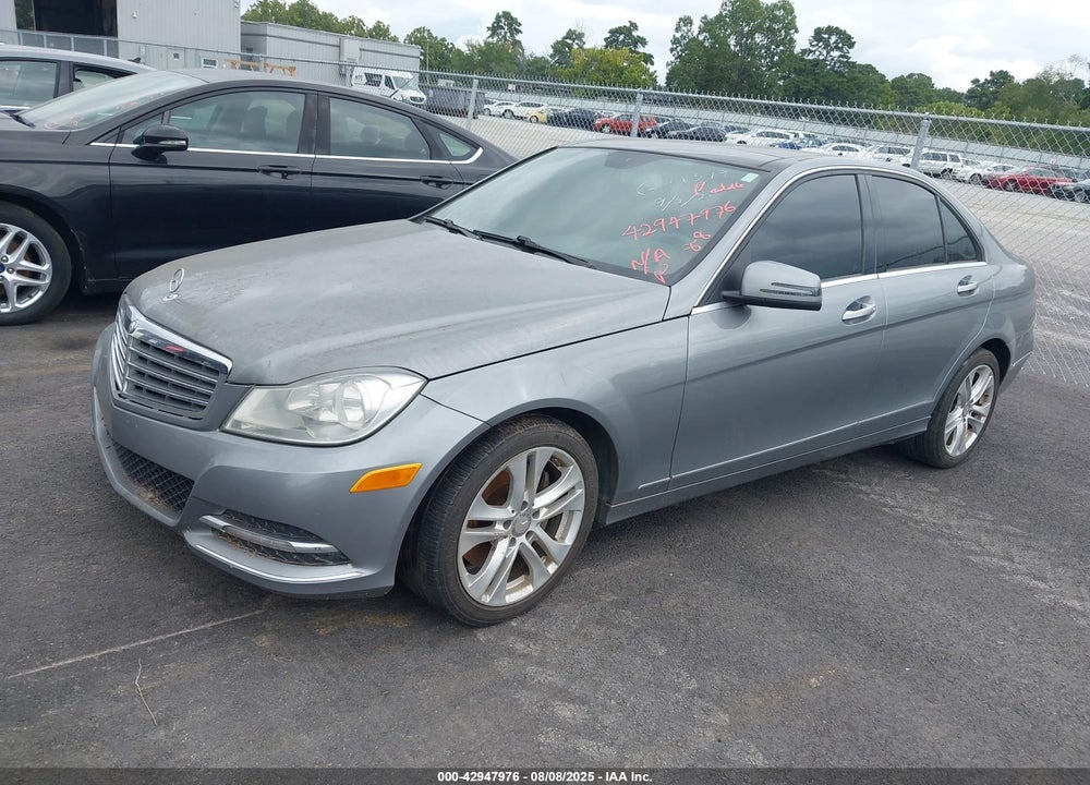 2013 MERCEDES-BENZ C 300 LUXURY 4MATIC VIN: WDDGF8AB3DR273873