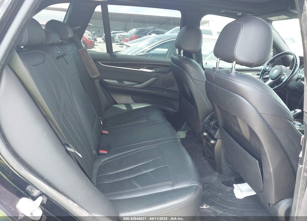2018 BMW X5 VIN: 5UXKR0C57J0X91844