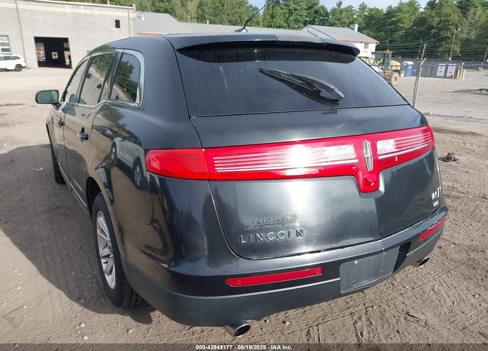 2013 LINCOLN MKT VIN: 2LMHJ5NK8DBL58619