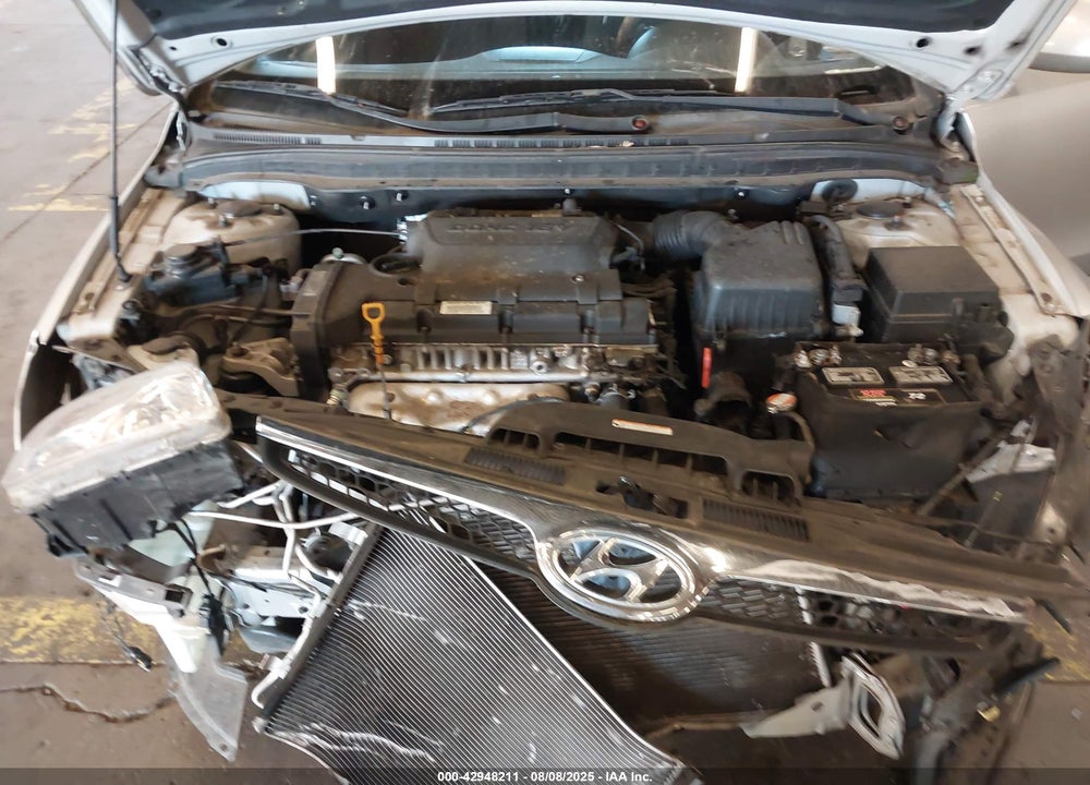 2010 HYUNDAI ELANTRA VIN: KMHDC8AE6AU064485