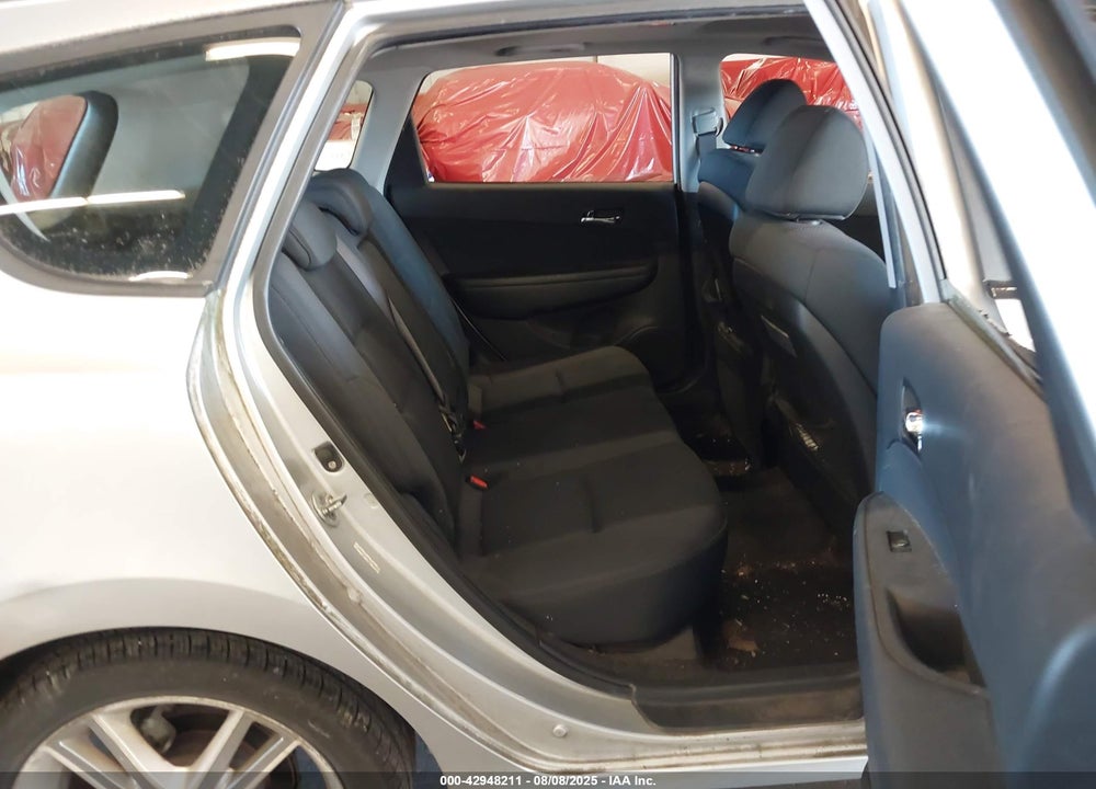 2010 HYUNDAI ELANTRA VIN: KMHDC8AE6AU064485