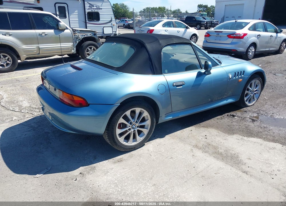1999 BMW Z3 2.3 VIN: 4USCH9339XLG00523