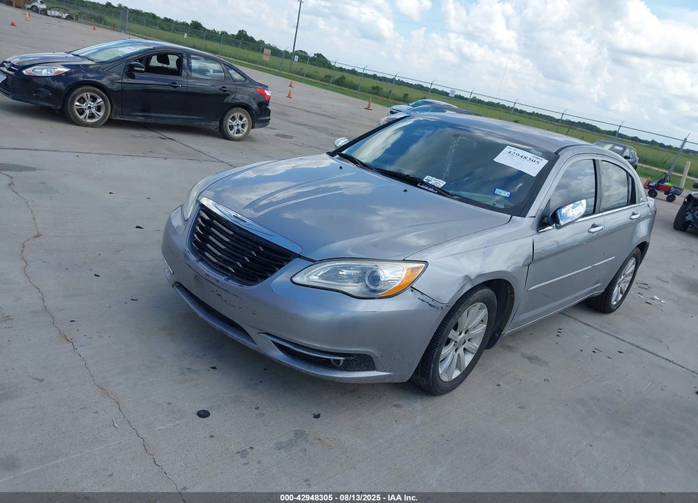 2013 CHRYSLER 200 LIMITED VIN: 1C3CCBCG6DN607848