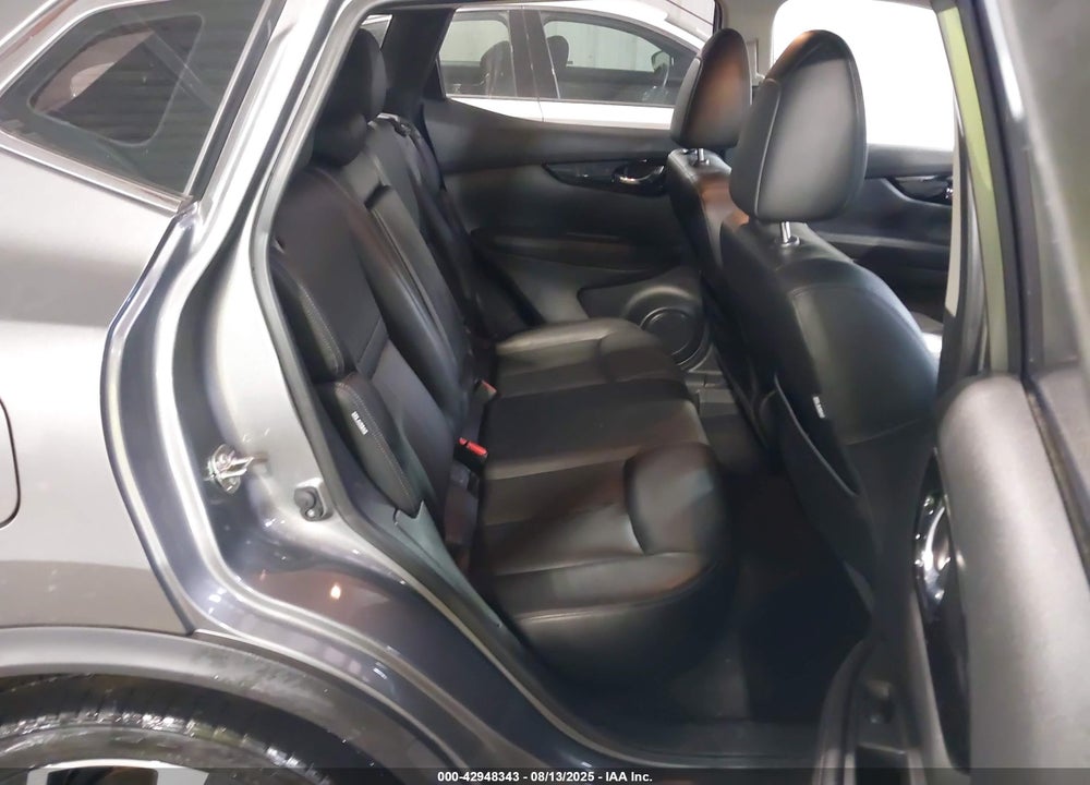 2021 NISSAN ROGUE SPORT VIN: JN1BJ1CW3MW672443