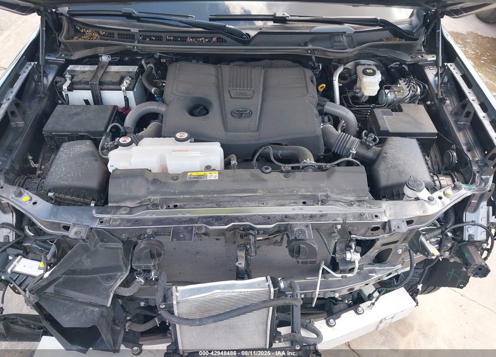 2025 TOYOTA TUNDRA VIN: 5TFWA5DB4SX275865