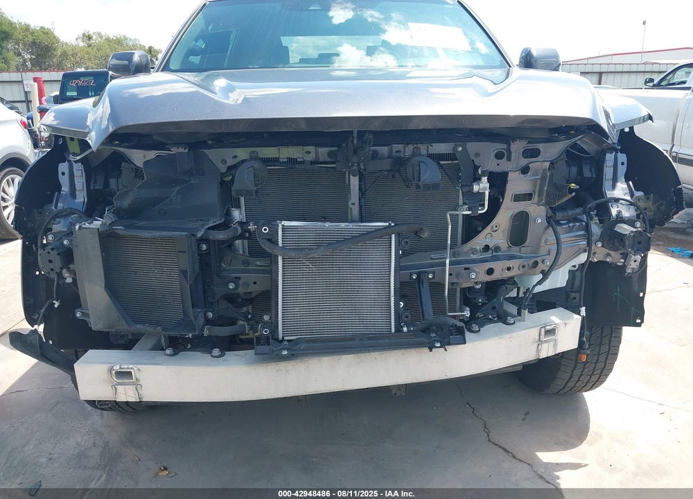 2025 TOYOTA TUNDRA VIN: 5TFWA5DB4SX275865