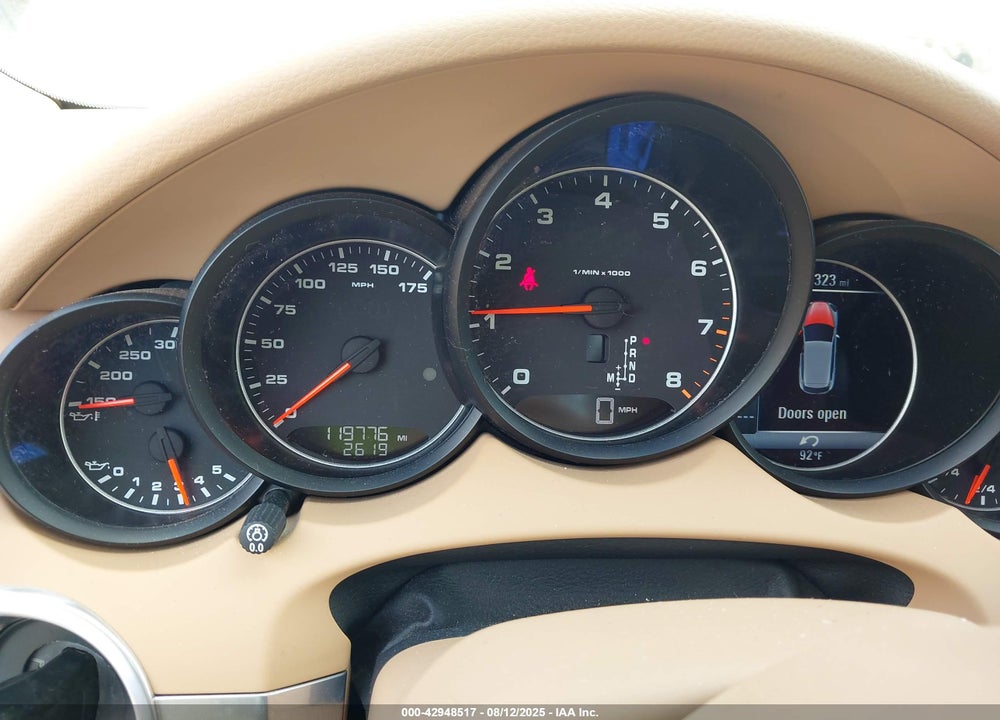 2016 PORSCHE CAYENNE VIN: WP1AA2A22GKA14976
