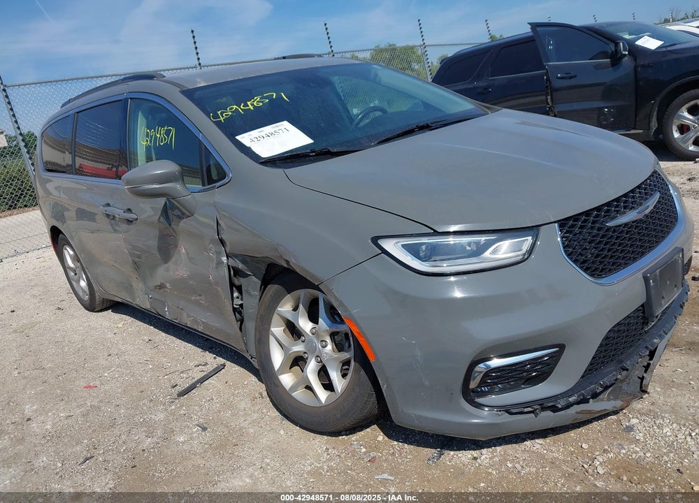 2022 CHRYSLER PACIFICA TOURING L VIN: 2C4RC1BG2NR111578