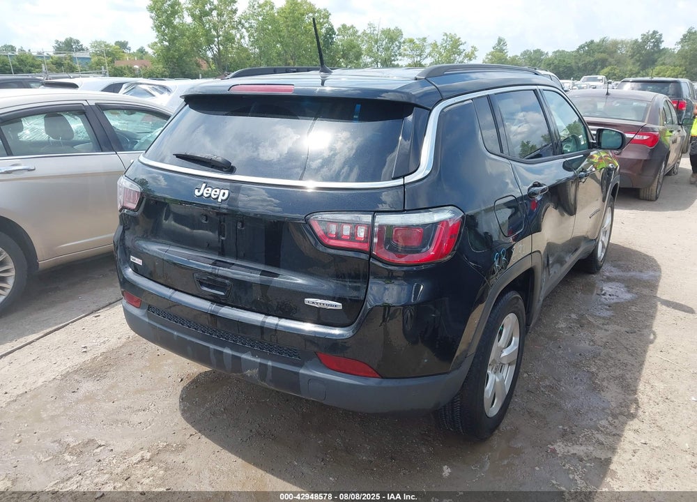 2018 JEEP COMPASS VIN: 3C4NJCBBXJT124588